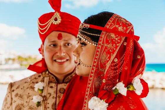 Close portrait of the couple after the ceremony