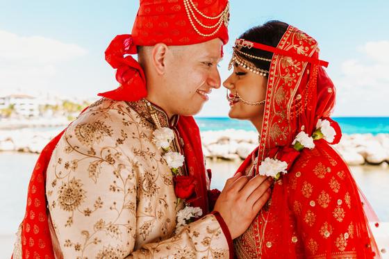 Couple close together after the Hindu ceremony